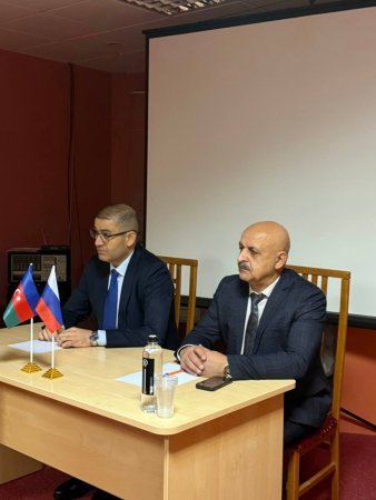 Baş konsulluğun rəhbəri vəzifələrini icra edən Şöhrət Mustafayev Krasnoyarskdakı soydaşlarımızla görüşüb Baş konsulluğun rəhbəri vəzifələrini icra edən Şöhrət Mustafayev Krasnoyarskdakı soydaşlarımızla görüşüb