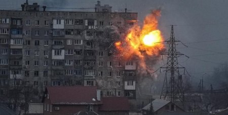 Kiyev yenə raket və dronlarla vuruldu