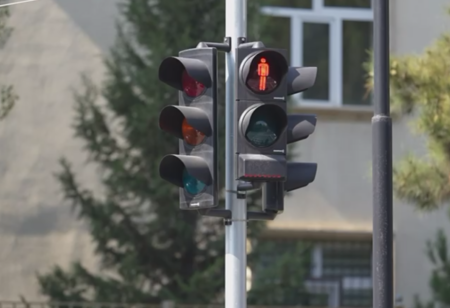 Yeni işıqforlar sürücüləri cərimələyəcək?