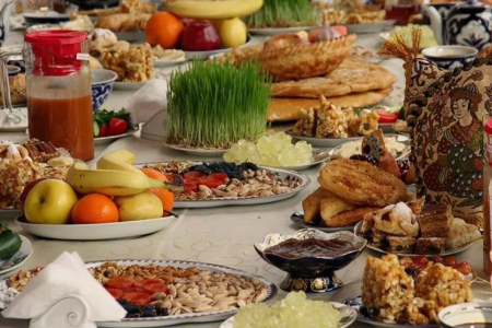 Naxçıvanda bayram günlərində 12 nəfər yeməkdən ZƏHƏRLƏNDİ
