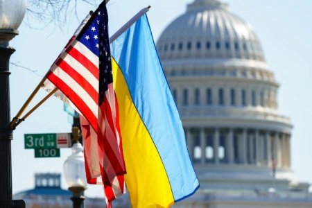 ABŞ diqqətini İrana yönəldib - Ukrayna məsələsinə qarışmayacaq