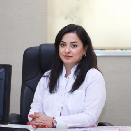 "Yeni Klinika"nın direktor müavini işdən çıxarıldı