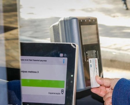 Bakı sakinlərinin NƏZƏRİNƏ: Bu marşrut nağdsız ödəniş sisteminə keçir