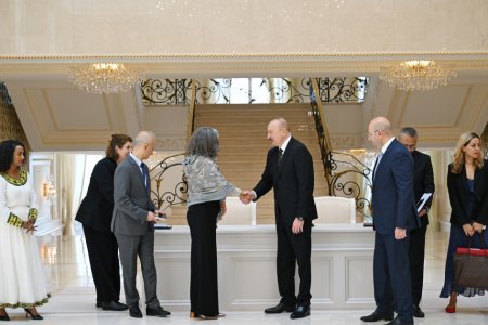 İlham Əliyev qəbul keçirdi - FOTOLAR