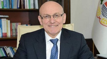 Şenol Kul: WUF13 yeni layihələrin mühüm istiqamətvericisi olacaq Şenol Kul: WUF13 yeni layihələrin mühüm istiqamətvericisi olacaq