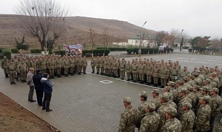 Hərbçilərə ŞAD XƏBƏR: Maaş artımı gözlənilir