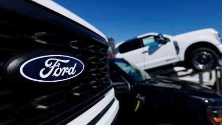 ABŞ-də "Ford" nasazlığa görə 741 mindən çox avtomobili geri çağırır
