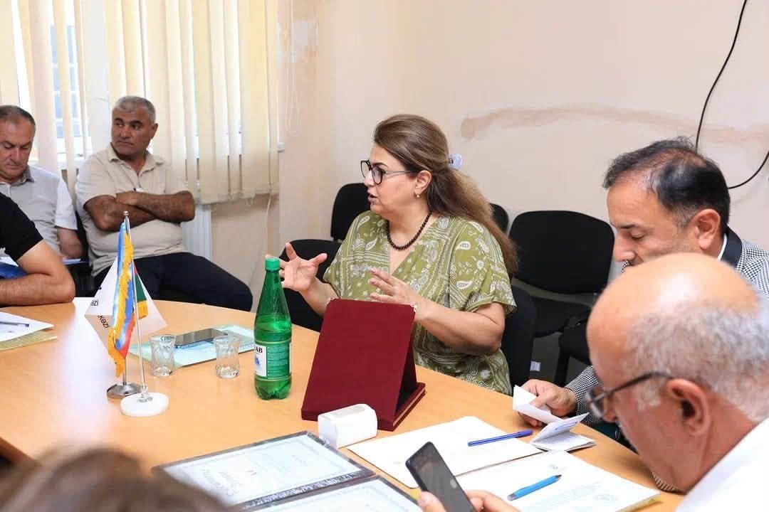 “Azərbaycanda trüfel istehsalının təşviqi” layihəsi çərçivəsində Lənkəranda maarifləndirici tədbir keçirilib
