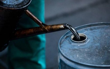 Azərbaycanın Yunanıstana neft ixracı 42 faizə yaxın artıb Azərbaycanın Yunanıstana neft ixracı 42 faizə yaxın artıb