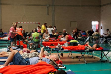 İspaniyadan presedentsiz addım - 70 min insan təxliyə edildi