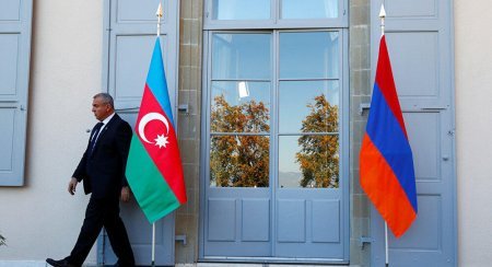 Kremlin adamı Bakının sülh tələbinə qarşı çıxacaqlarını elan etdi Kremlin adamı Bakının sülh tələbinə qarşı çıxacaqlarını elan etdi