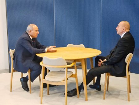 Paşinyanın Əliyevə zəngi: İrəvan Bakıdan nə istəyir? Paşinyanın Əliyevə zəngi: İrəvan Bakıdan nə istəyir?