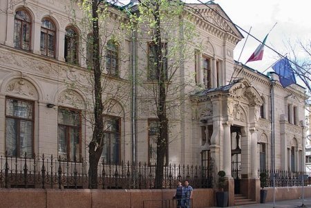 İtaliyada rusların pasportları müsadirə olundu - Nə baş verir?