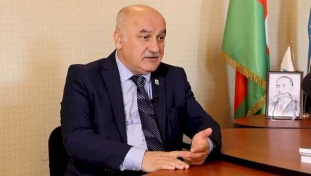 Arif Hacılının oğlu və gəlini ABŞ-da həbs edildi Arif Hacılının oğlu və gəlini ABŞ-da həbs edildi